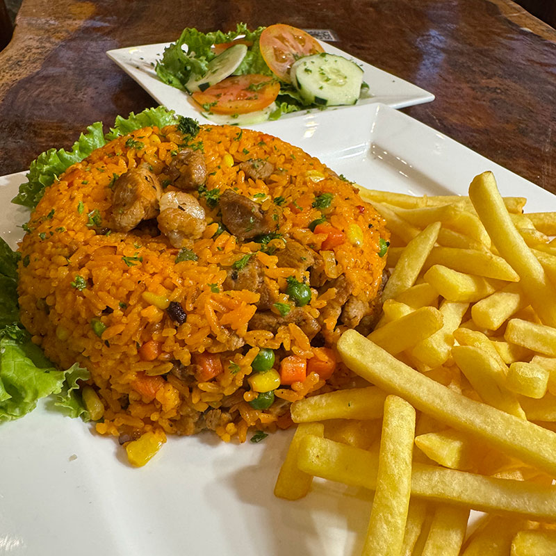 Lunes Arroz con puerco