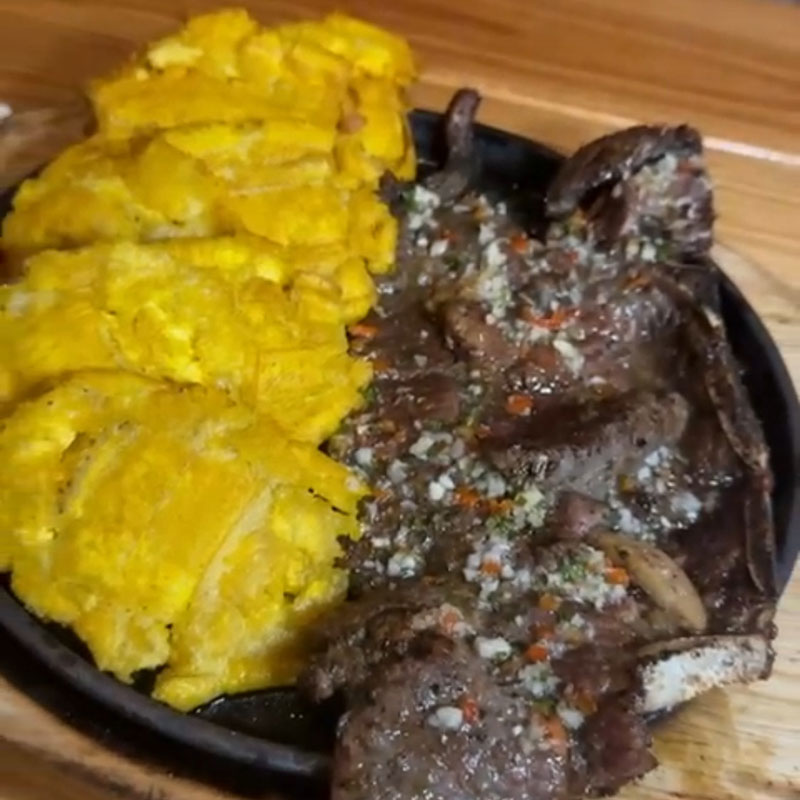 Martes churrasco asado